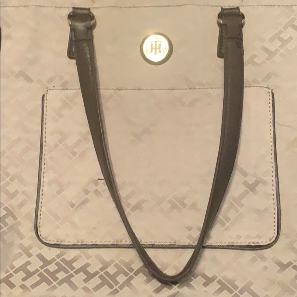 Tommy Hilfiger beige handbag
